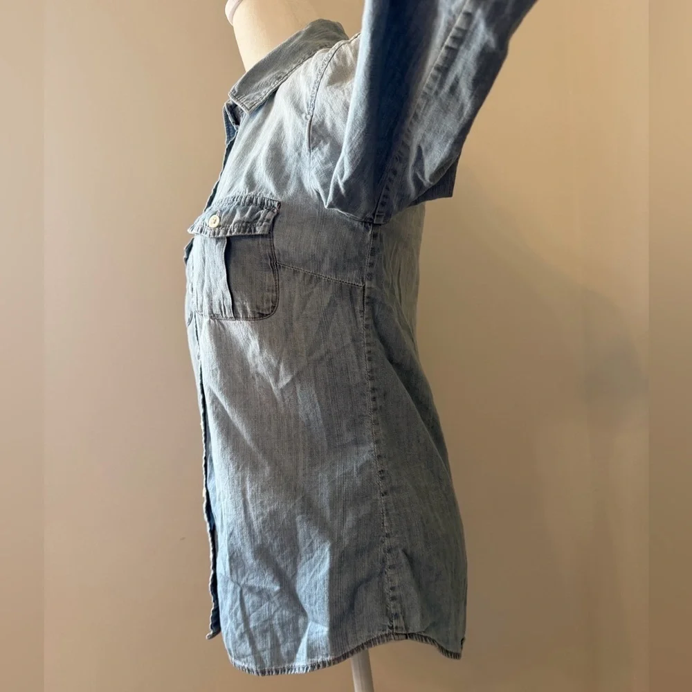 J CREW Women's Size 0 Pocket Button Front Shirt Denim Chambray